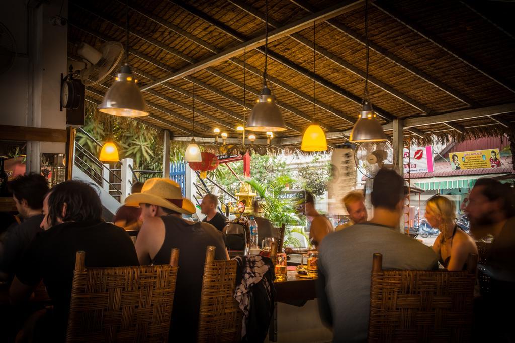 The Living Quarters Hostel 543 Siem Reap Ngoại thất bức ảnh